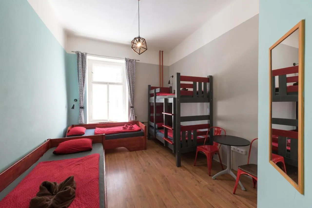 Hostel Elf Prague