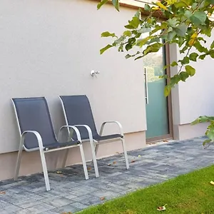 With Back Garden , Karlsbad Tschechische Republik