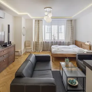 Апарт-отель Selinor Old Town, Прага